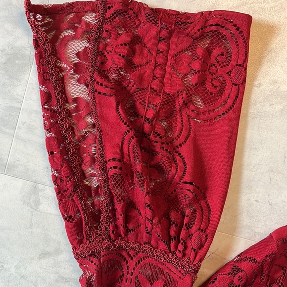 Free People   Lace Dress   Upscale Boho  Rusty Red  NWOT peek a boo back  Size S - Picture 12 of 16